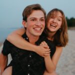 częstotliwość pisania, zniechęcenie, randkowanie online, równowaga, przestrzeń, wyczucie, autentyczność, zasada wzajemności, jakość komunikacji, potrzeba bliskości